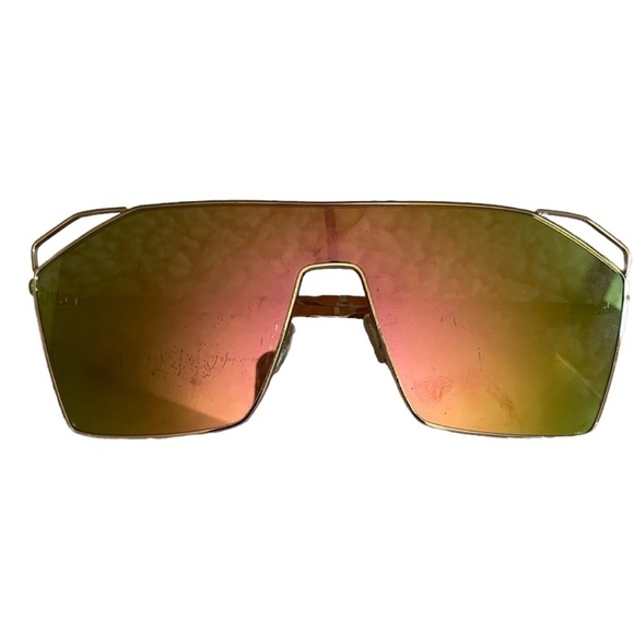 Futuristic reflective sunglasses - Picture 1 of 4
